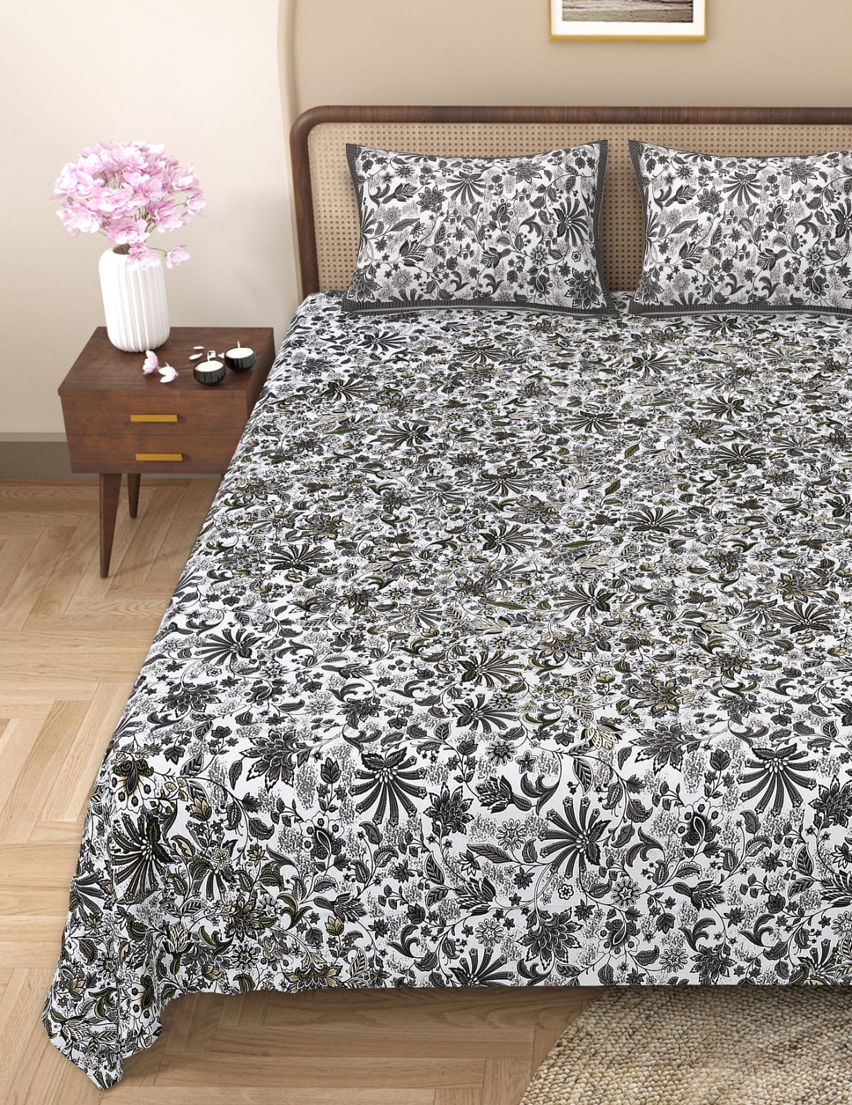 Pure cotton queen size double bedsheet (90x108 inches)