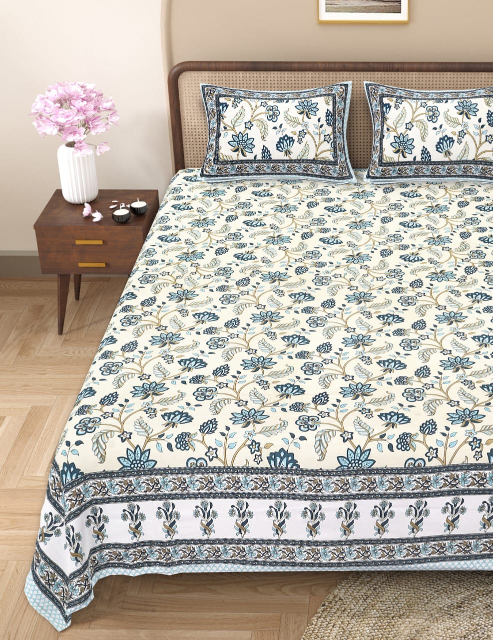 Pure cotton queen size double bedsheet (90x108 inches)