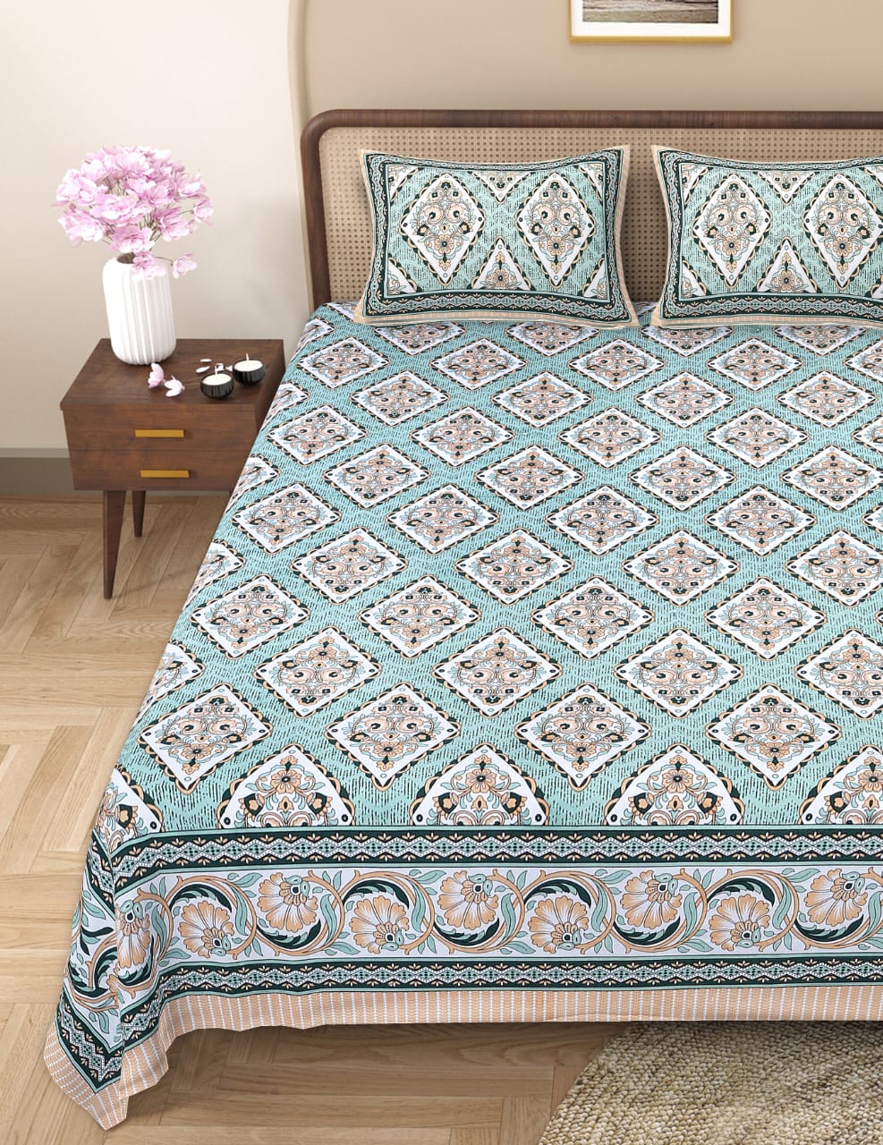 Pure cotton queen size double bedsheet (90x108 inches)