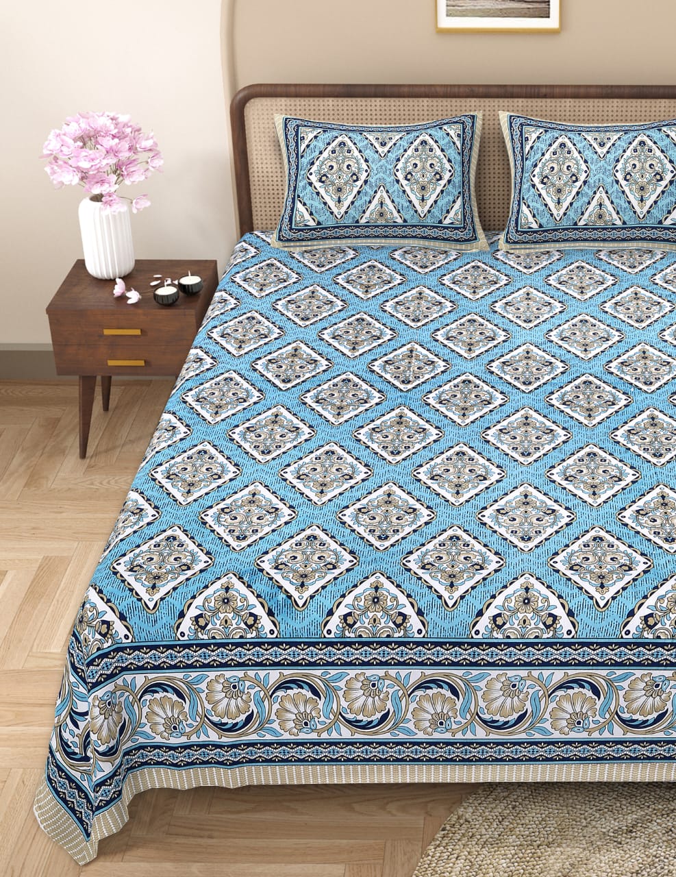 Pure cotton queen size double bedsheet (90x108 inches)