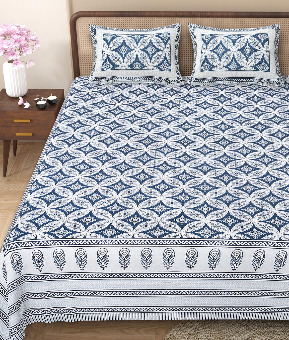 Pure cotton queen size double bedsheet (90x108 inches)