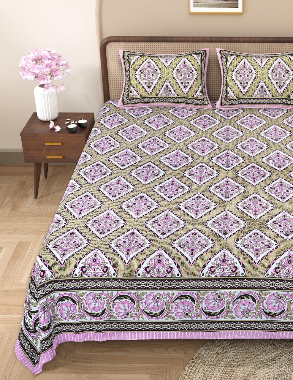 Pure cotton queen size double bedsheet (90x108 inches)