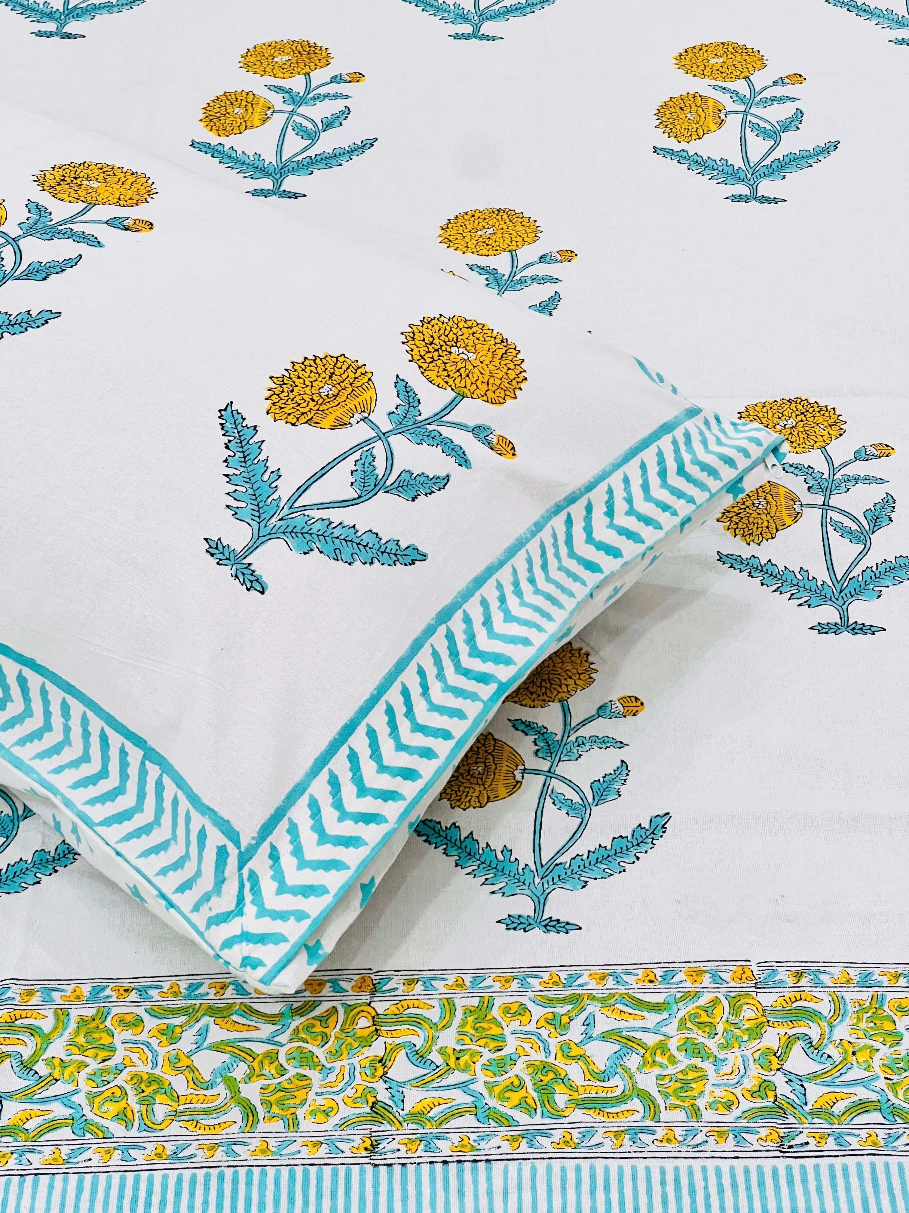 Pure cotton handblock printed king size bedsheet with 2 pillow covers (100x108 inches)
