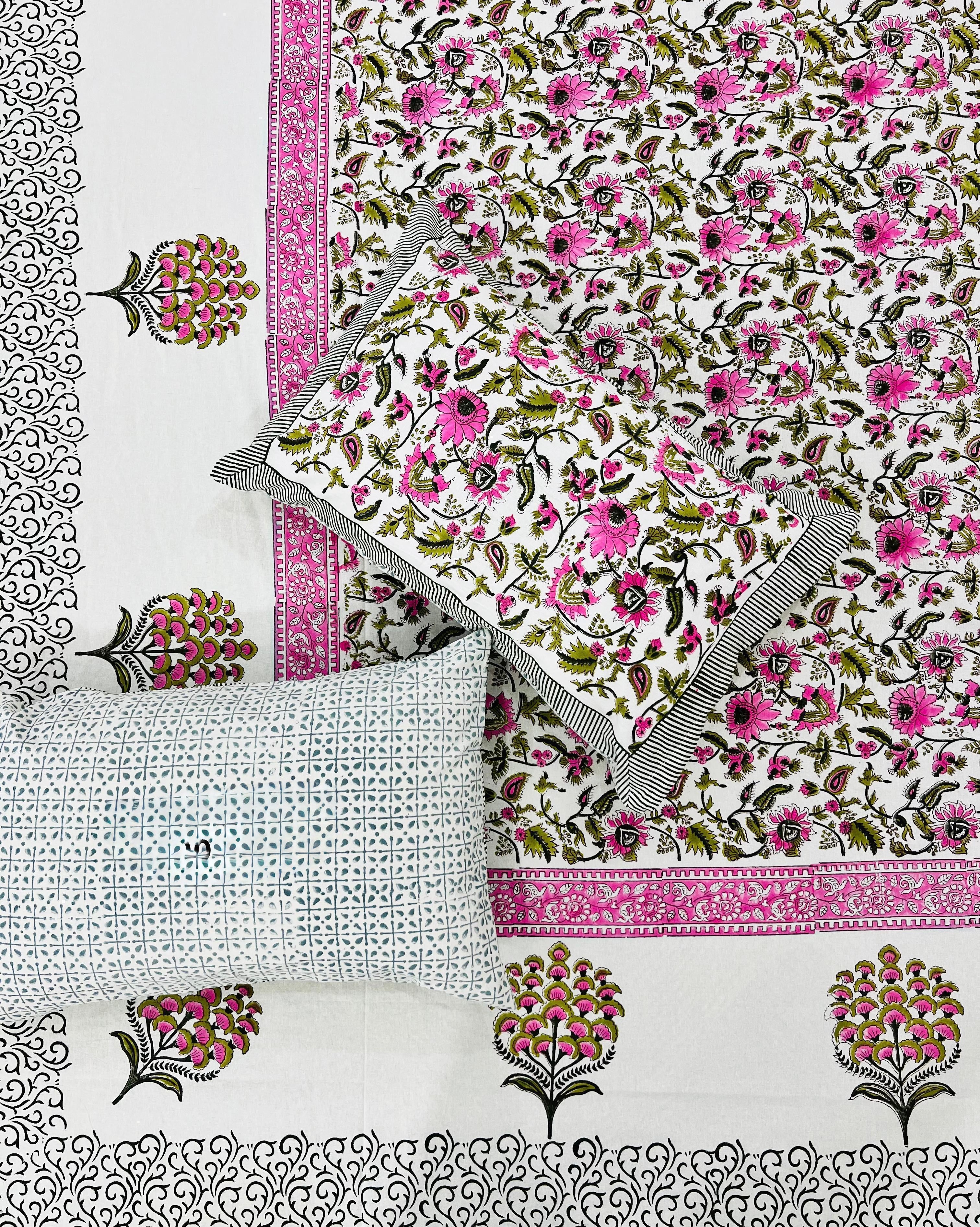 Pure cotton handblock printed king size bedsheet with 2 pillow covers (100x108 inches)