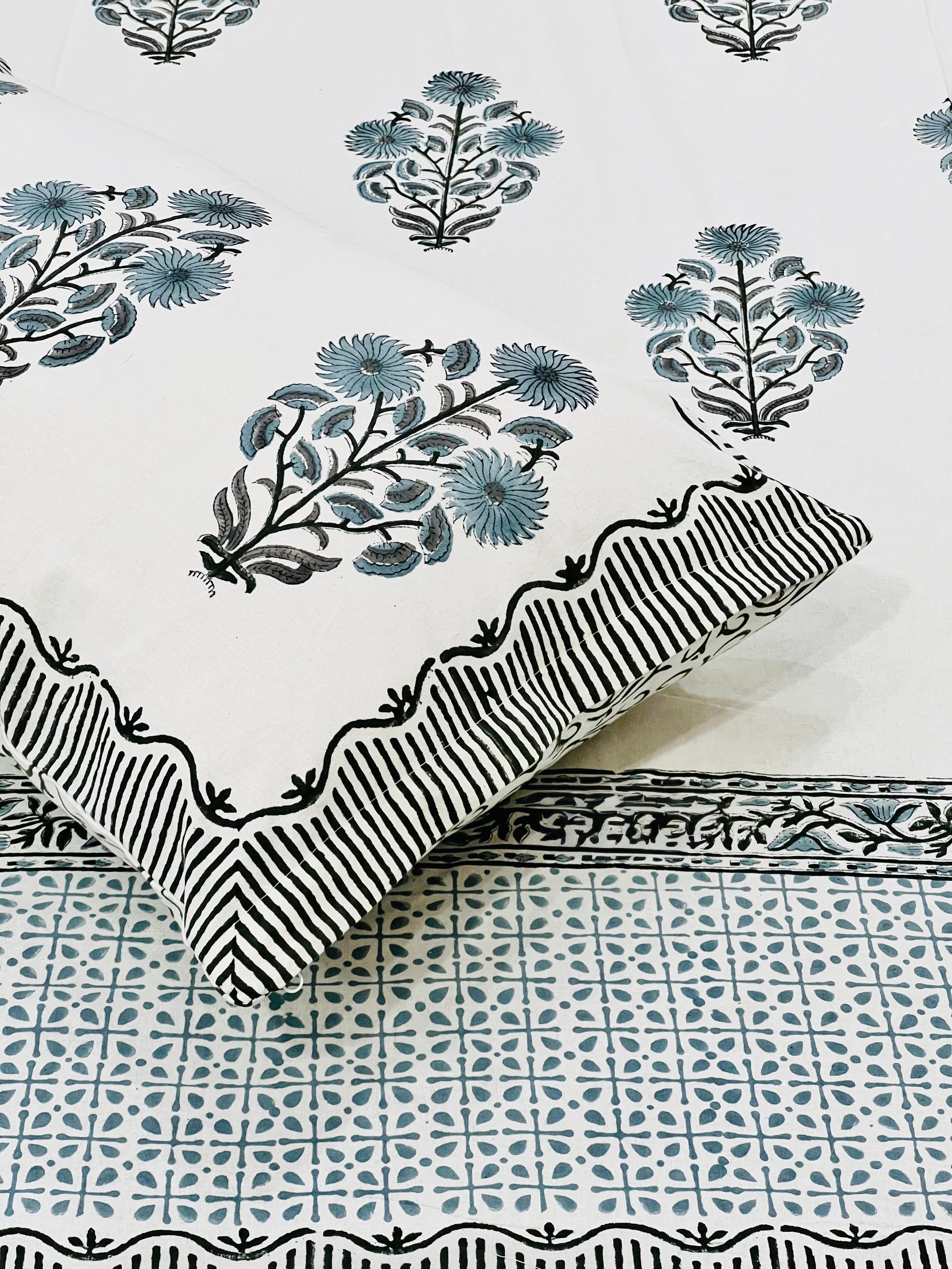 Pure cotton handblock printed king size bedsheet with 2 pillow covers (100x108 inches)