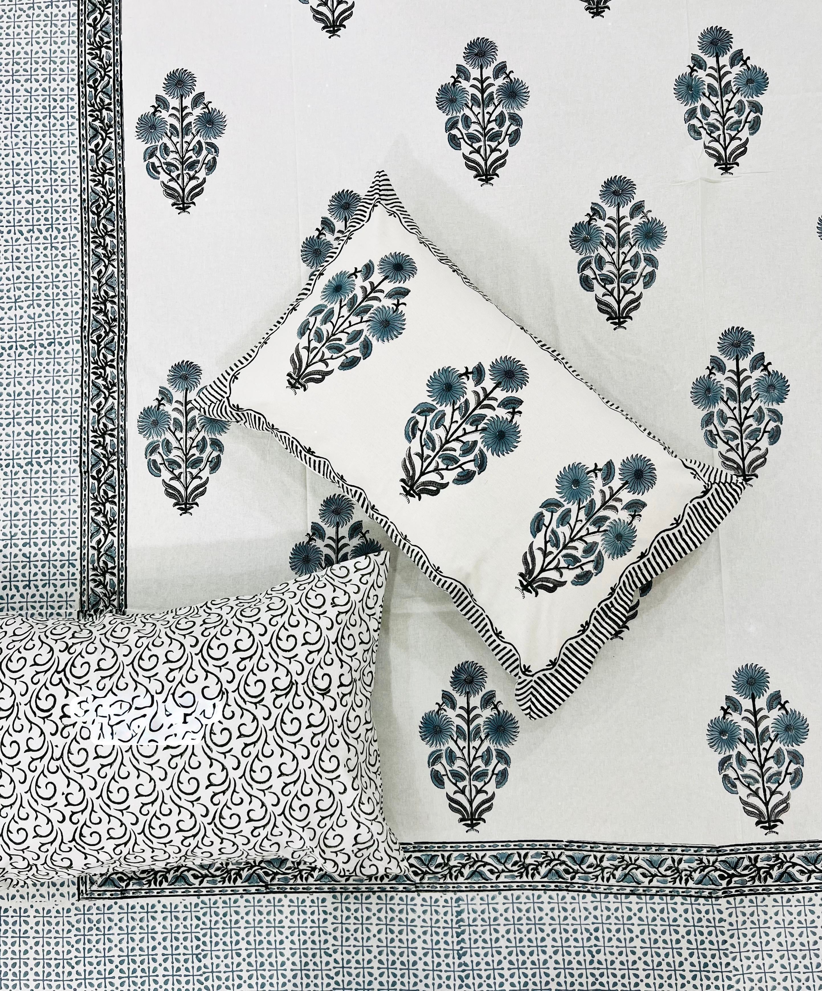 Pure cotton handblock printed king size bedsheet with 2 pillow covers (100x108 inches)