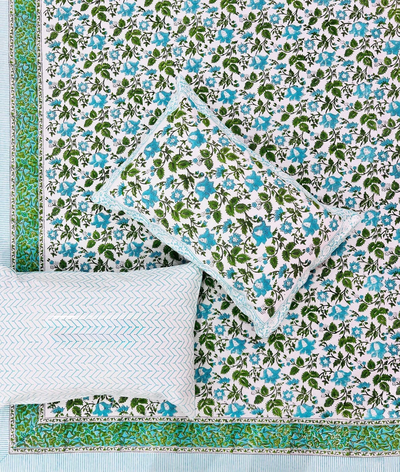 Pure cotton handblock printed king size bedsheet with 2 pillow covers (100x108 inches)