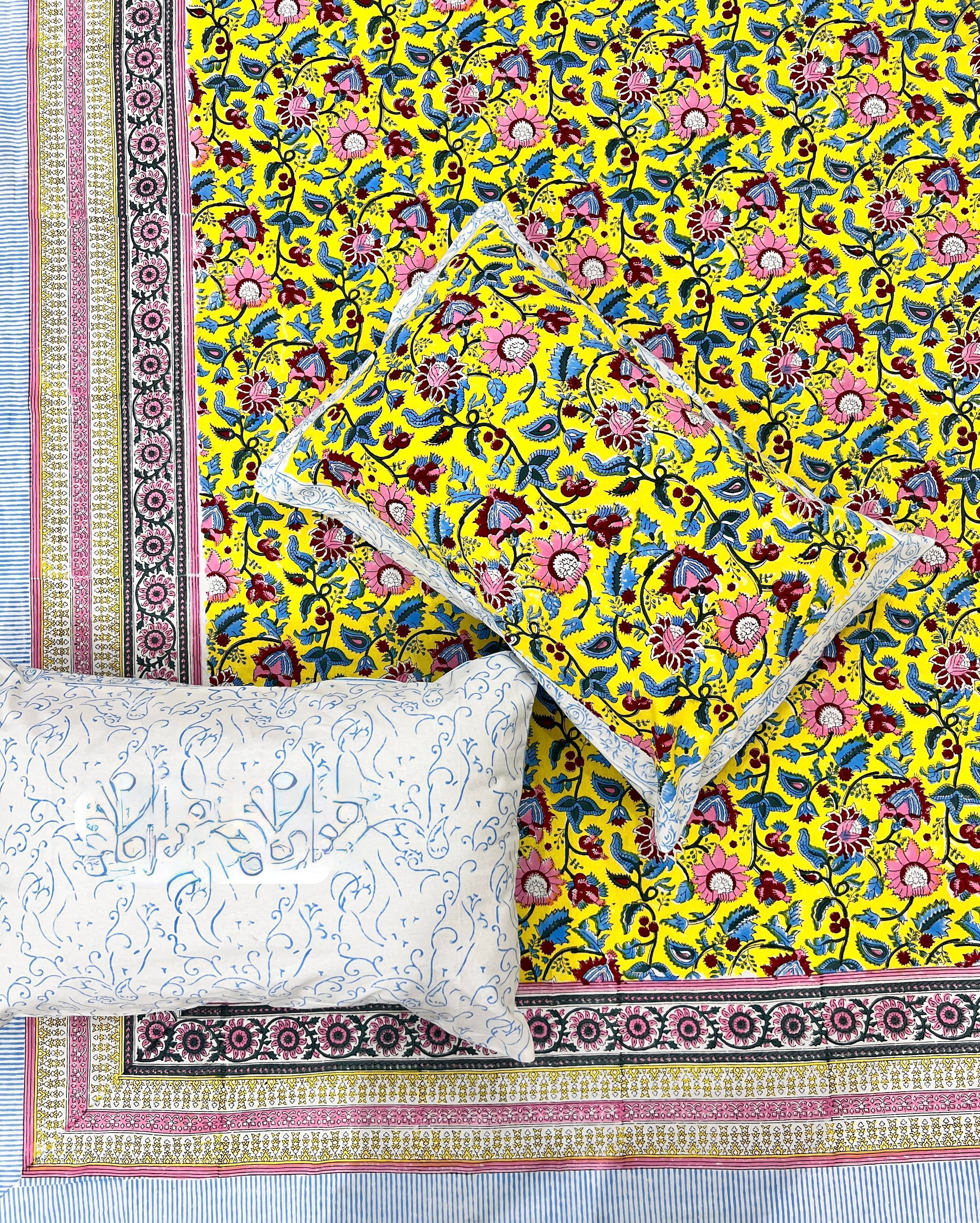 Pure cotton handblock printed king size bedsheet with 2 pillow covers (100x108 inches)