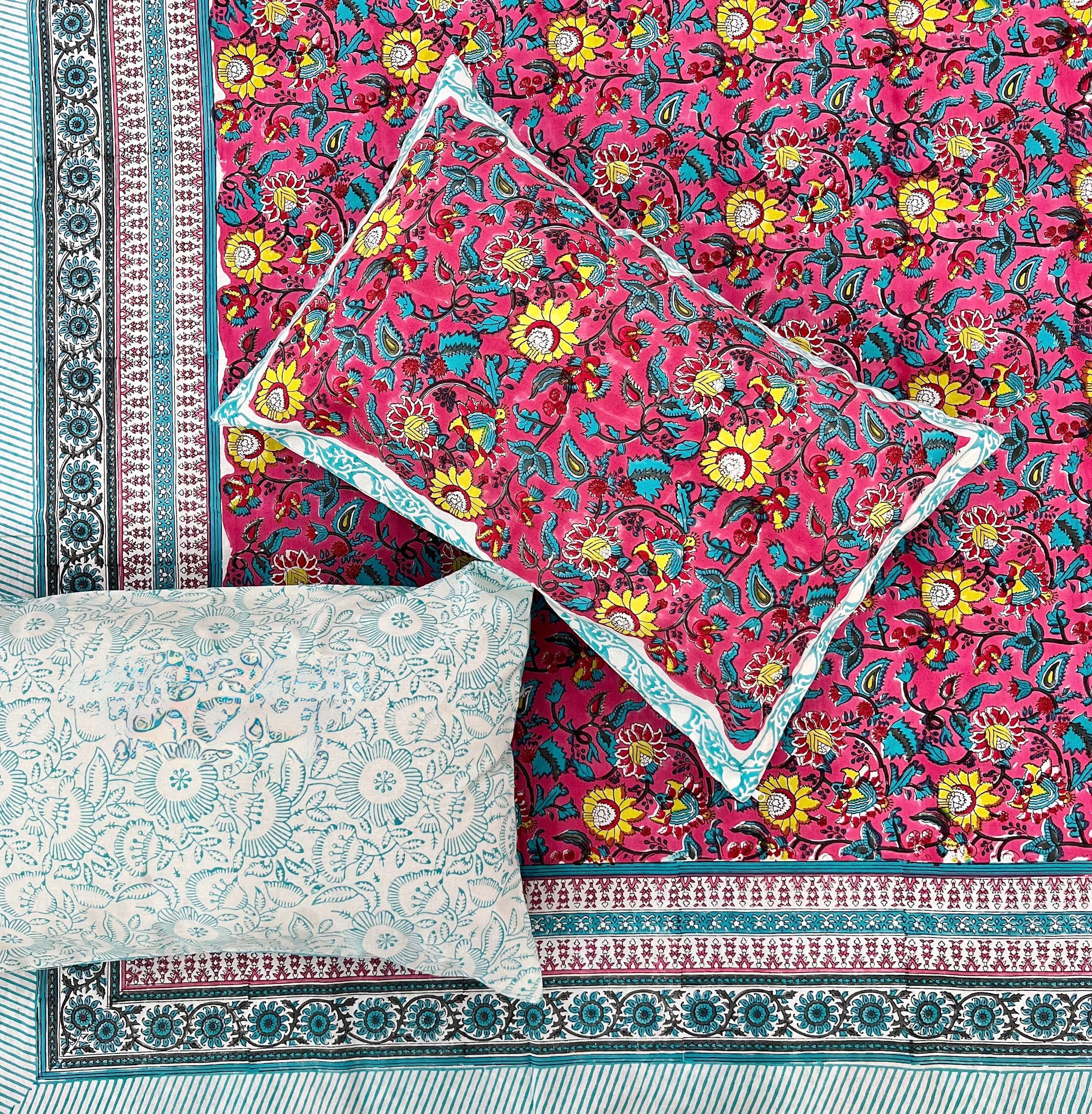 Pure cotton handblock printed king size bedsheet with 2 pillow covers (100x108 inches)