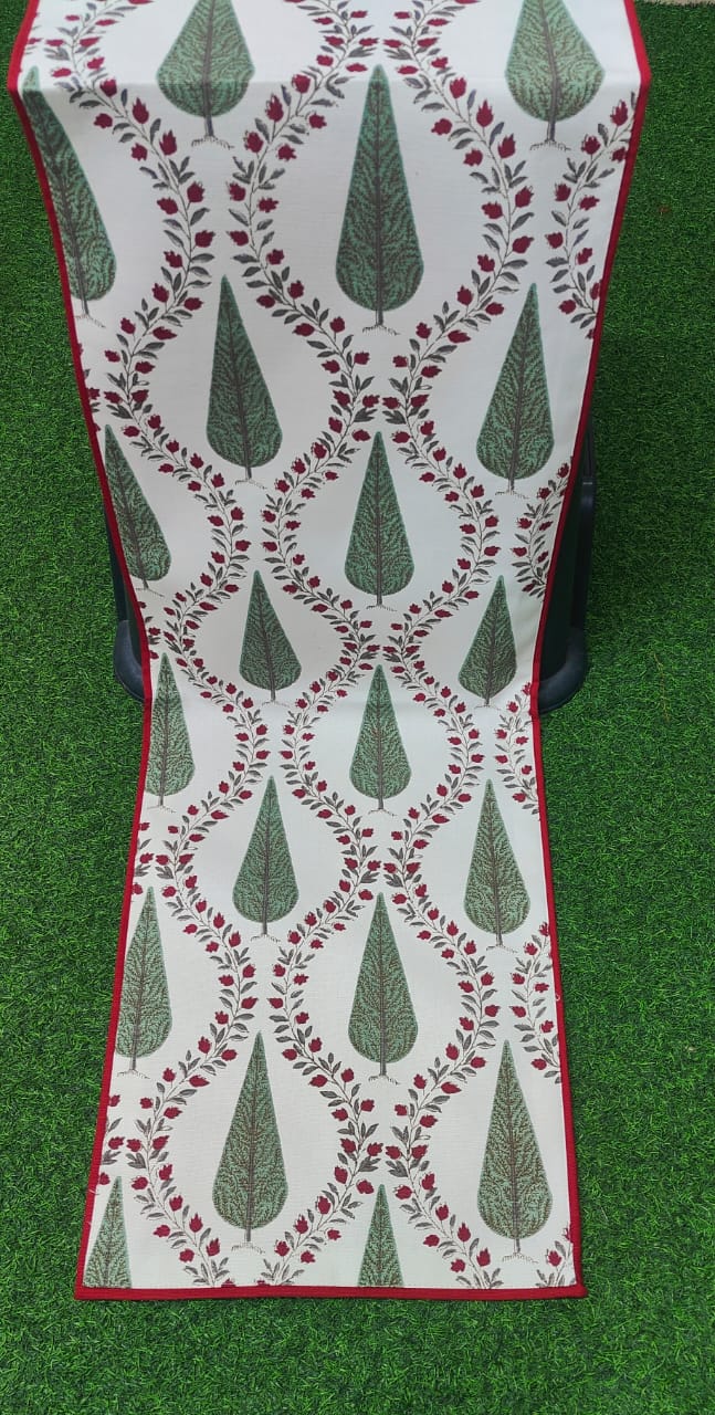 Pure cotton screen printed runners for 4 and 6 seater dining tables
