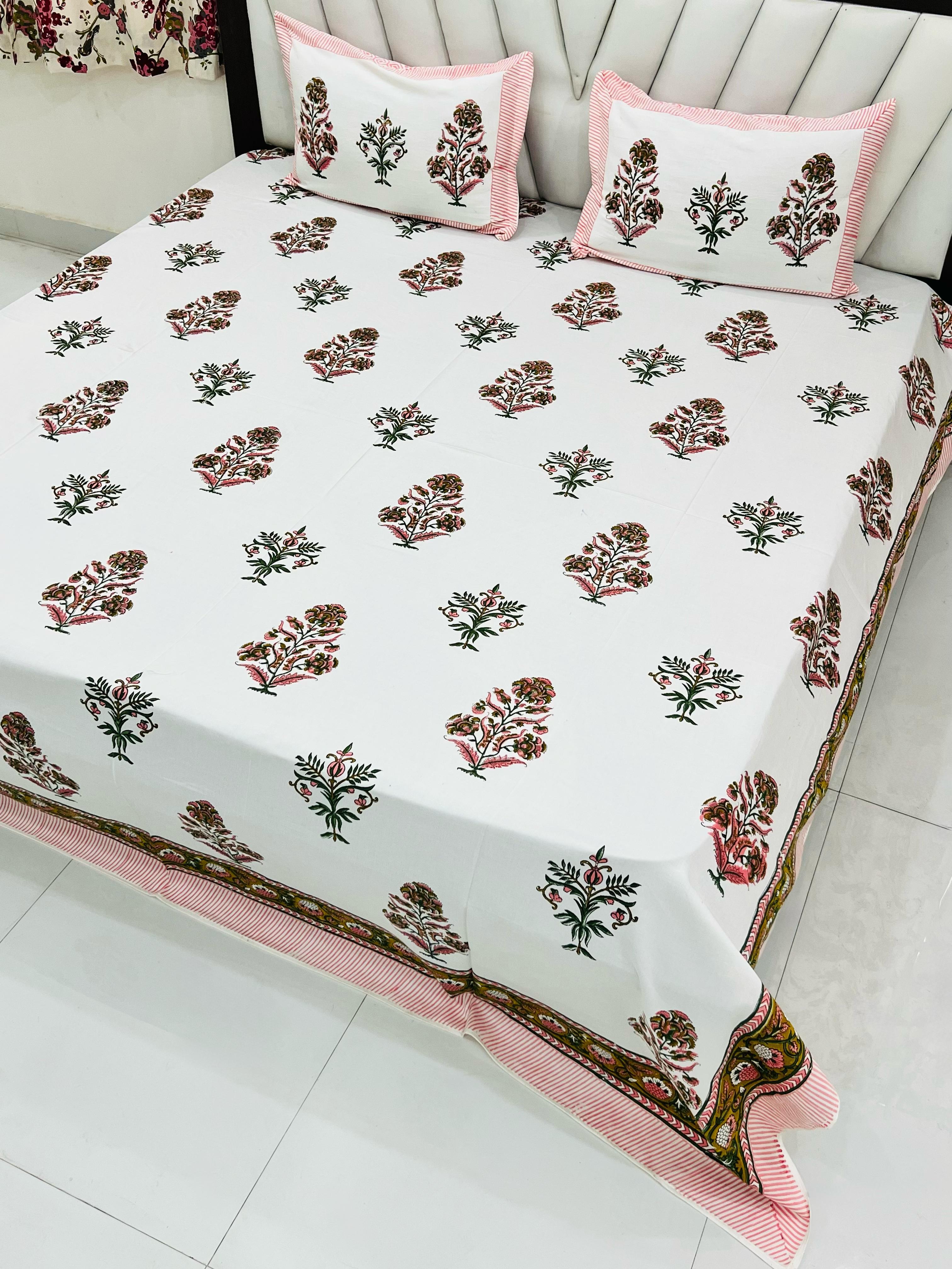 Pure cotton handblock printed king size bedsheet with 2 pillow covers (100x108 inches)