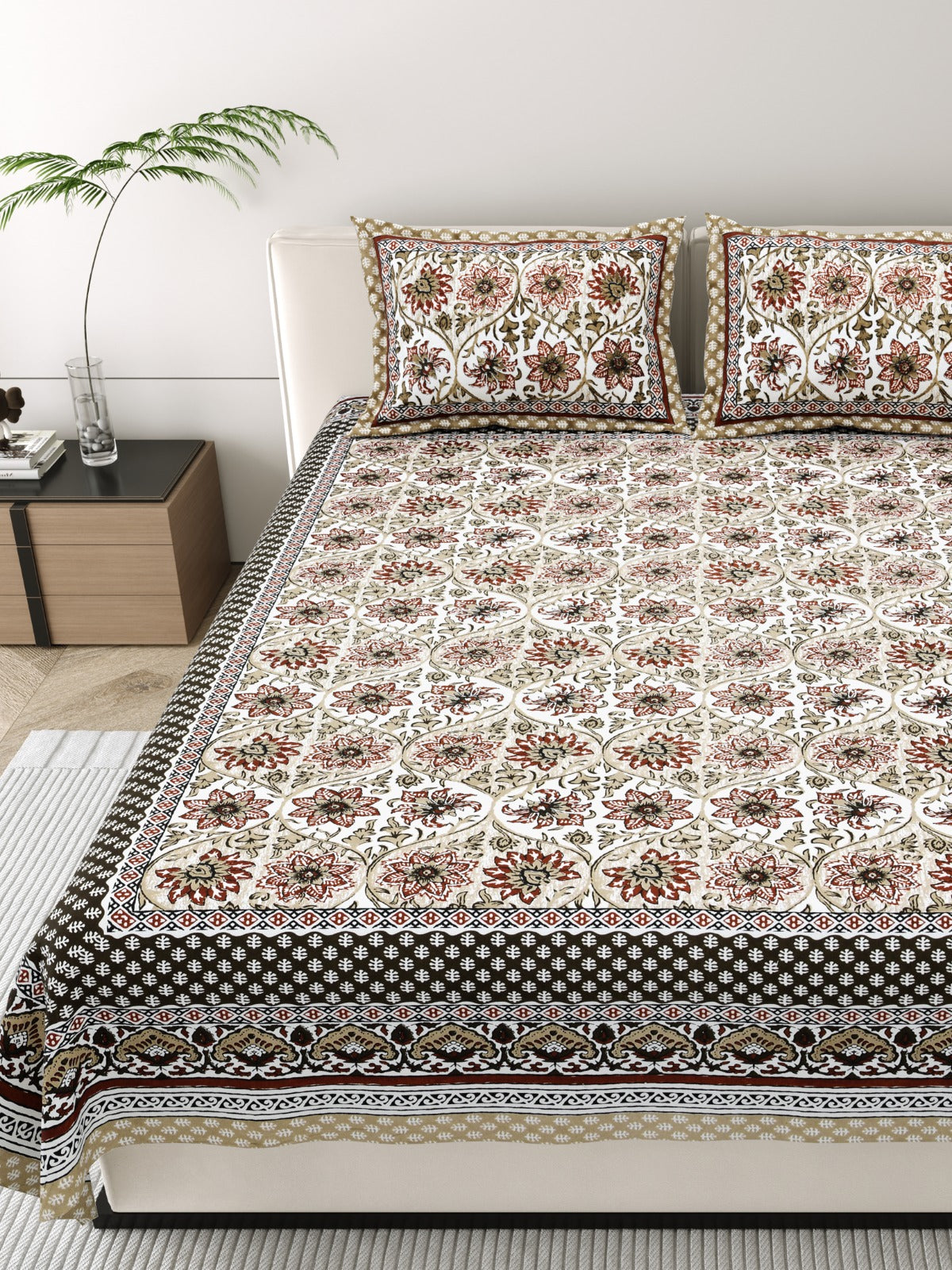 Pure cotton king size bedsheet with 2 pillow covers (100x108 inches)