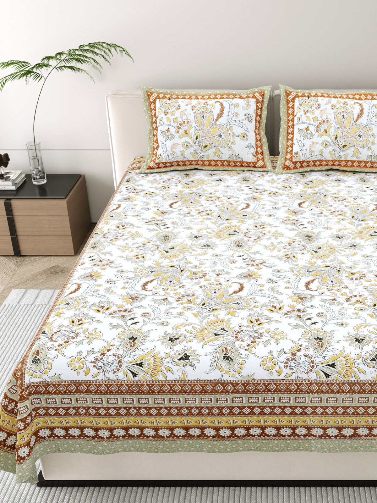 Pure cotton king size bedsheet with 2 pillow covers (100x108 inches)