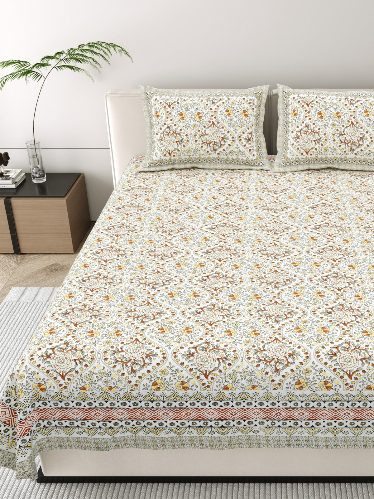 Pure cotton king size bedsheet with 2 pillow covers (100x108 inches)