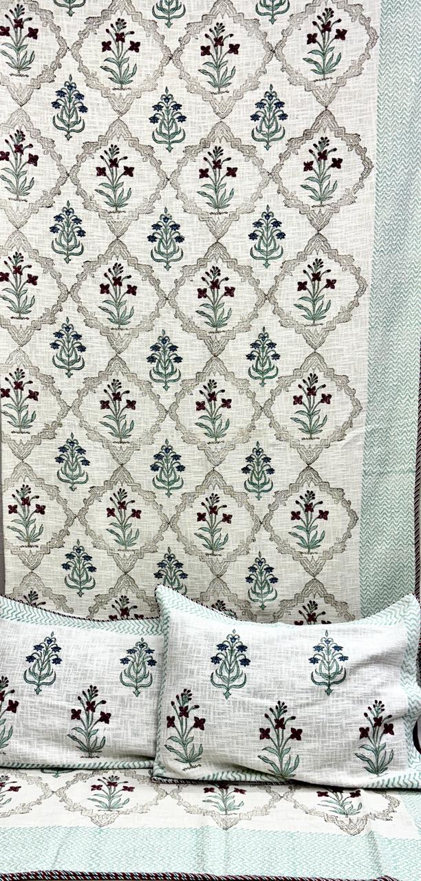 Pure TNT cotton printed double bedcover with 2 pillow covers (90x108 inches)