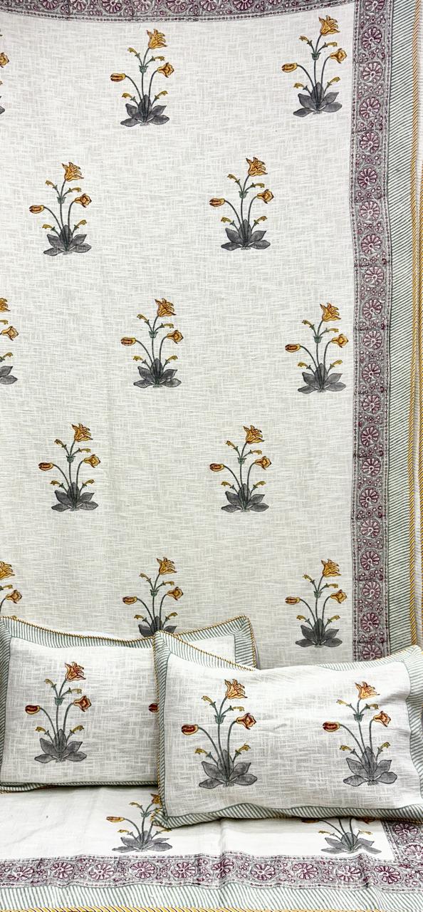 Pure TNT cotton printed double bedcover with 2 pillow covers (90x108 inches)