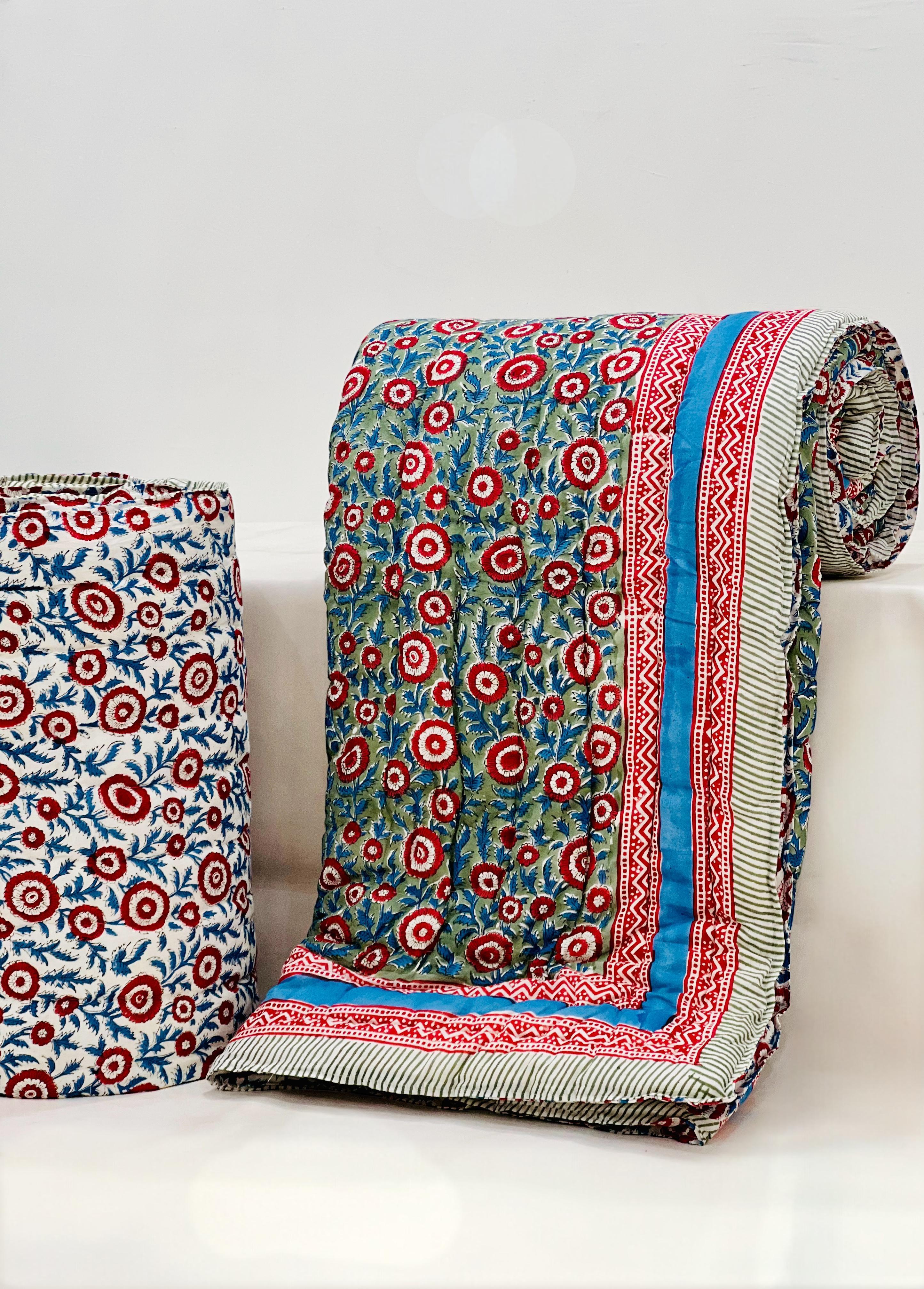 Pure mulmul cotton filled reversible double razai (90x108 inches)