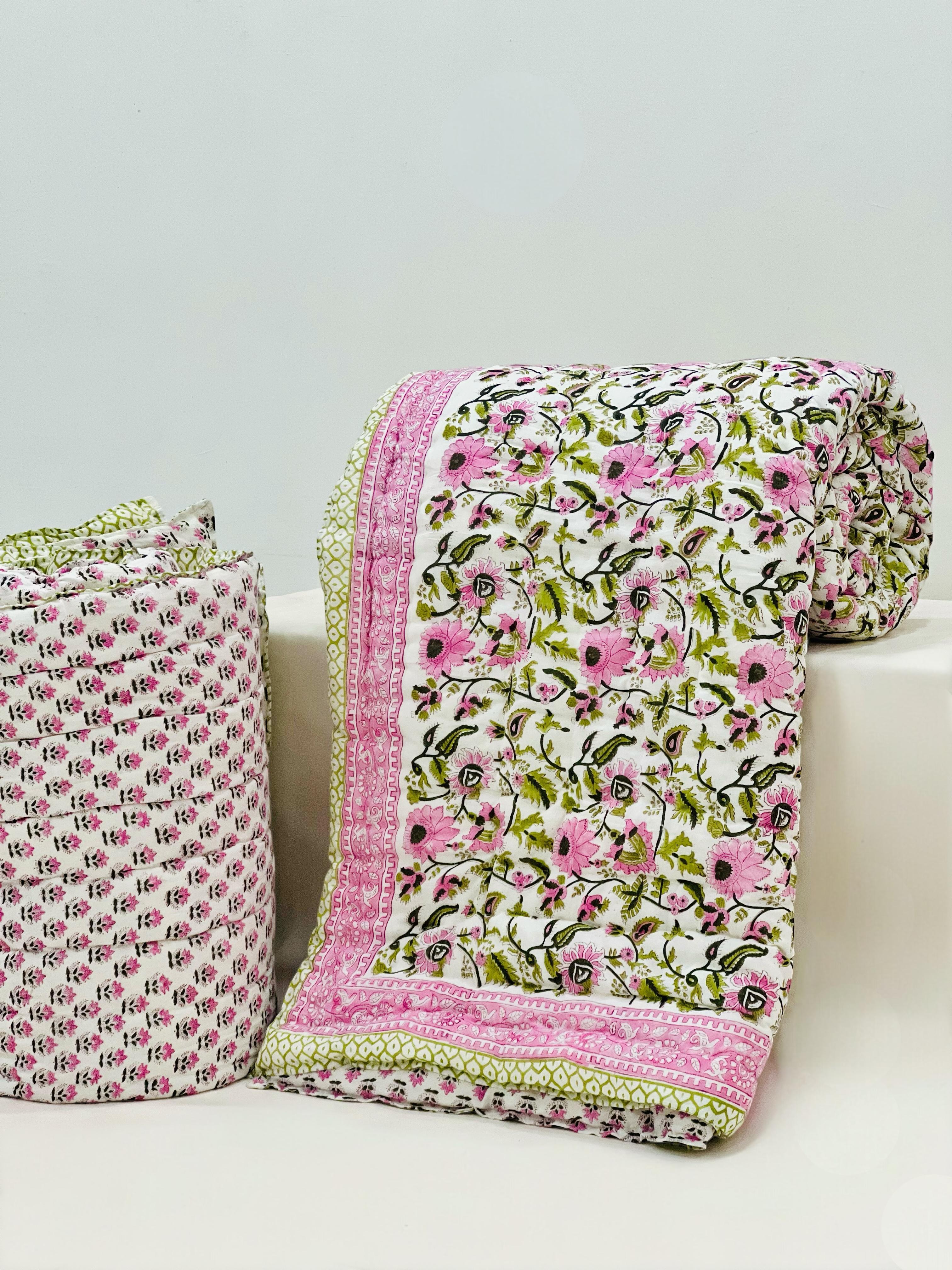 Pure mulmul cotton filled reversible double razai (90x108 inches)