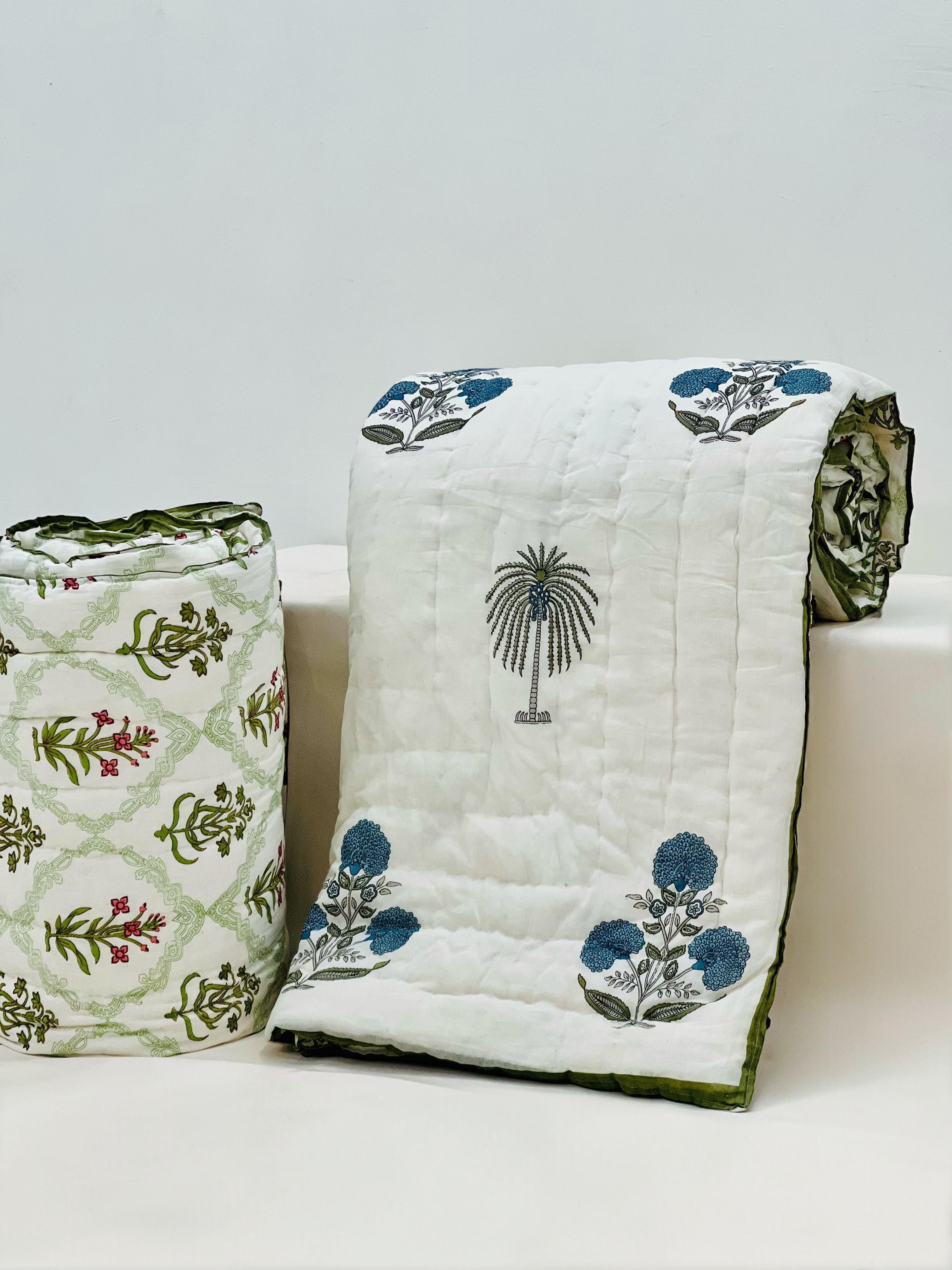 Pure mulmul cotton filled reversible double razai (90x108 inches)