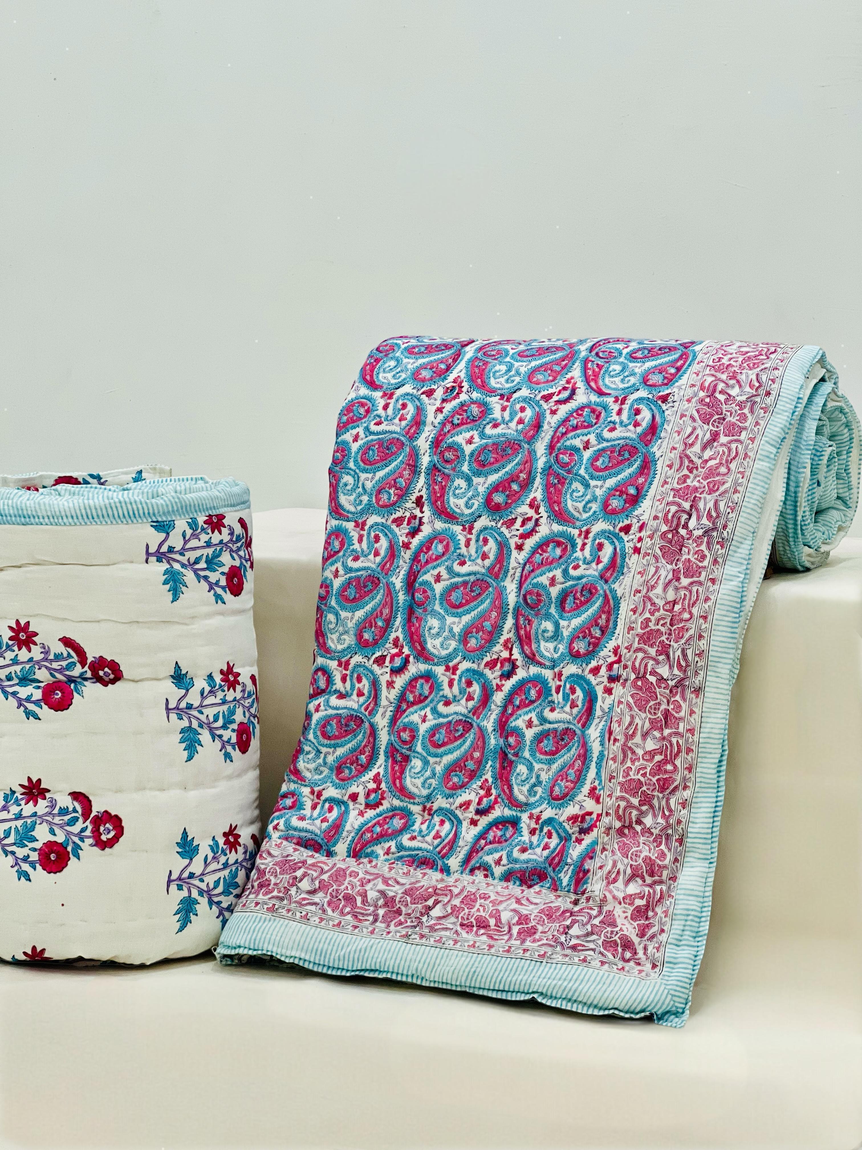 Pure mulmul cotton filled reversible double razai (90x108 inches)
