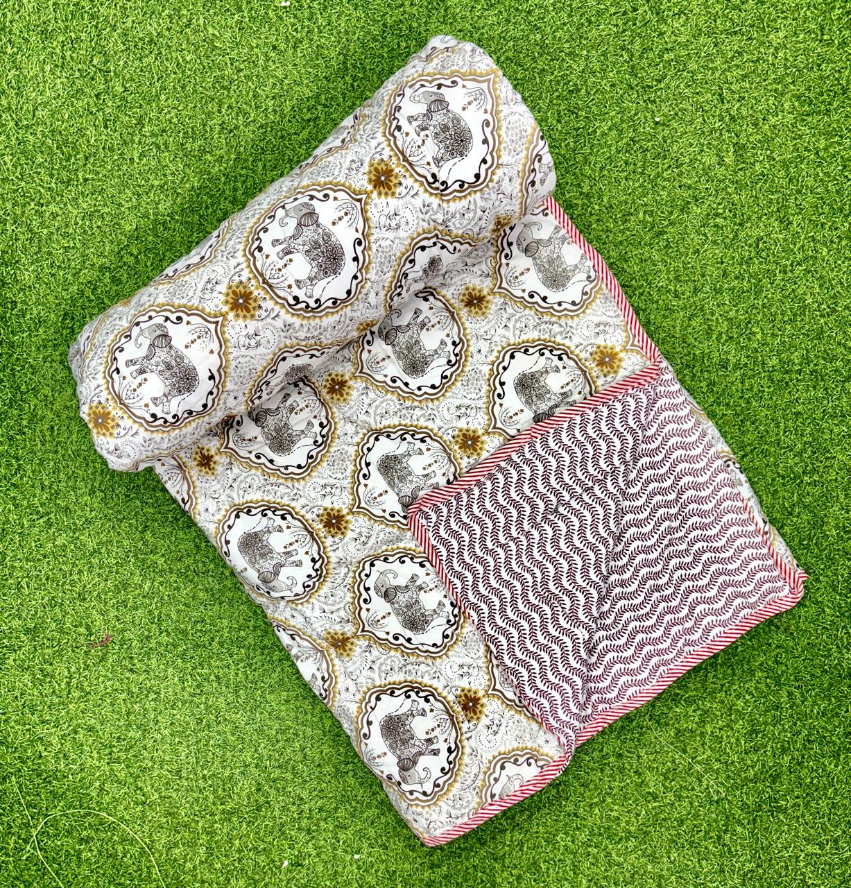 Pure cotton single screen printed reversible AC quilt (60x90 inches)