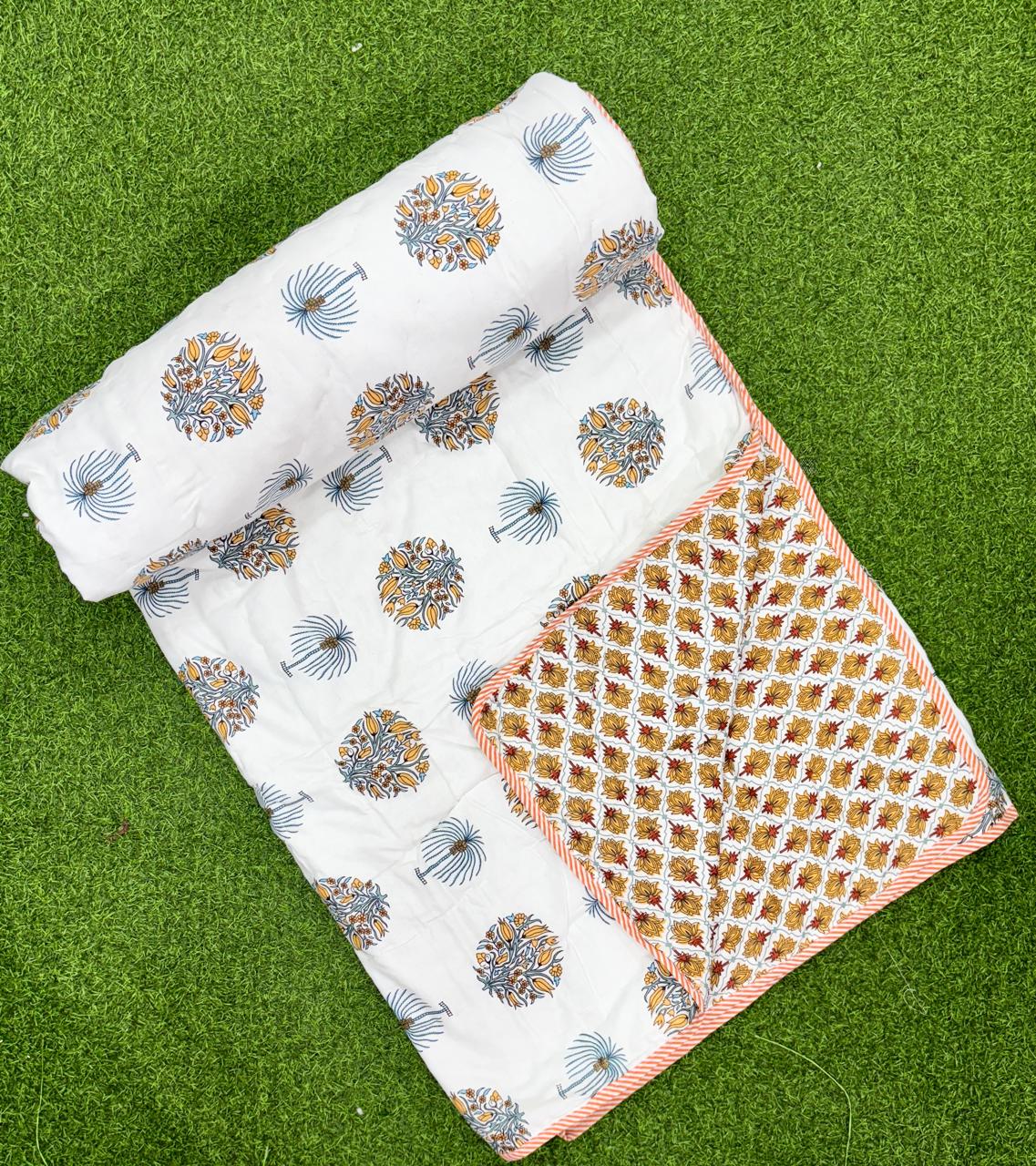 Pure cotton single screen printed reversible AC quilt (60x90 inches)