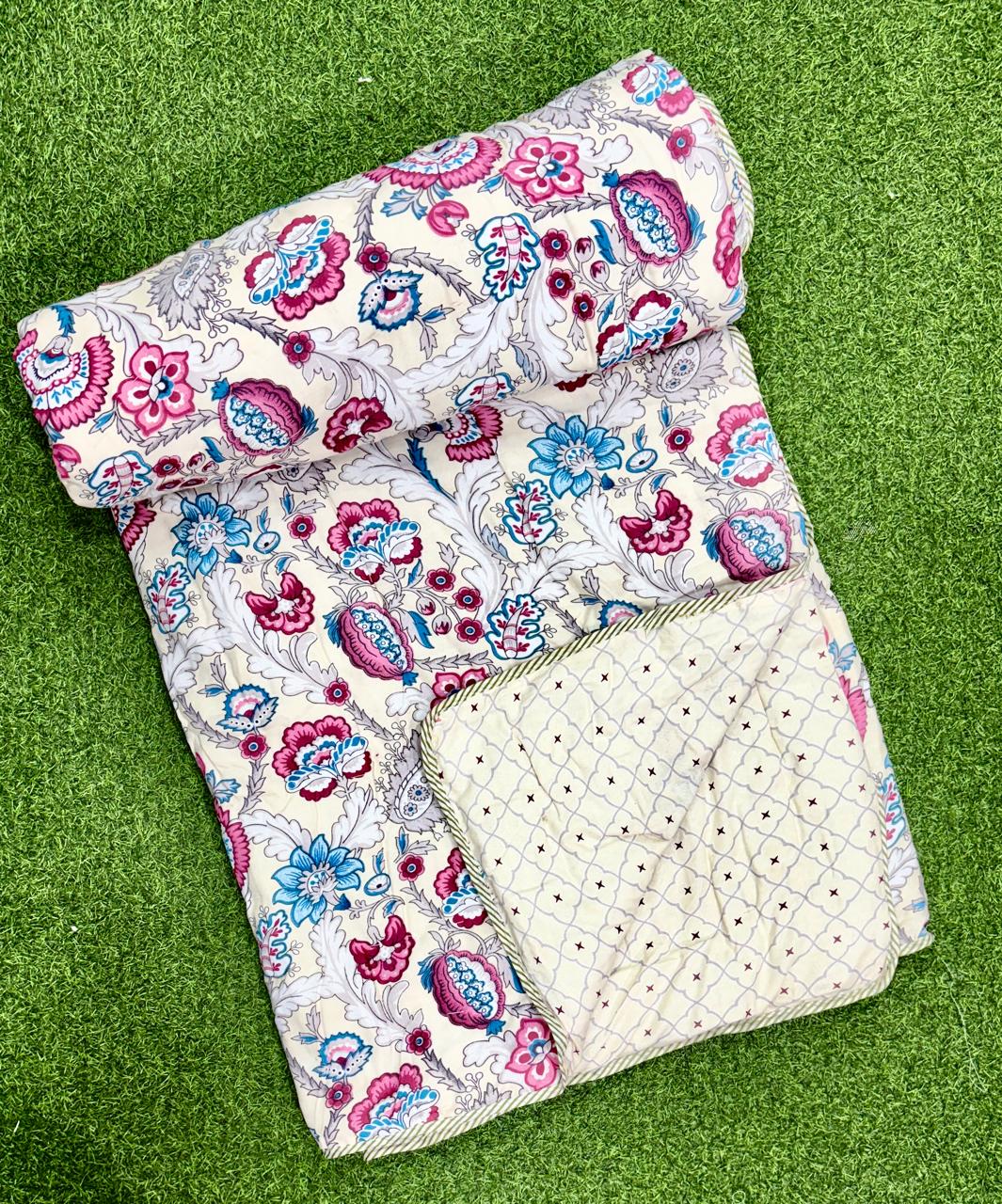 Pure cotton single screen printed reversible AC quilt (60x90 inches)