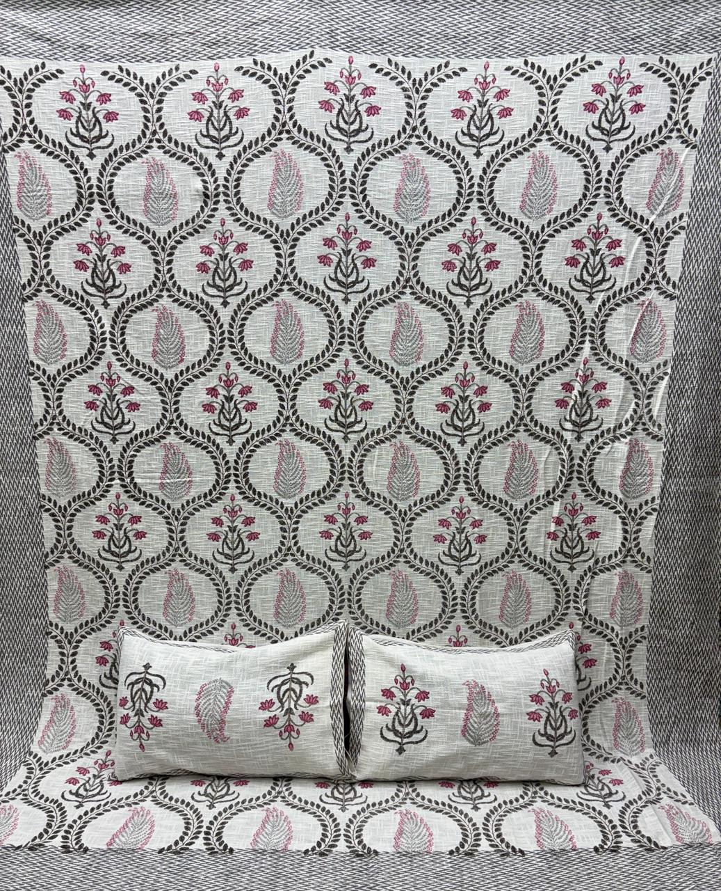 Pure TNT cotton printed double bedcover with 2 pillow covers (90x108 inches)