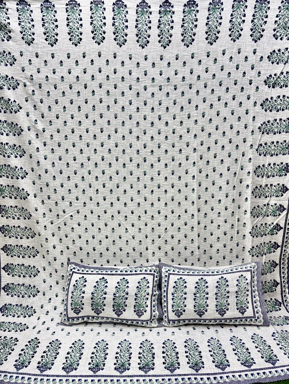Pure TNT cotton printed double bedcover with 2 pillow covers (90x108 inches)