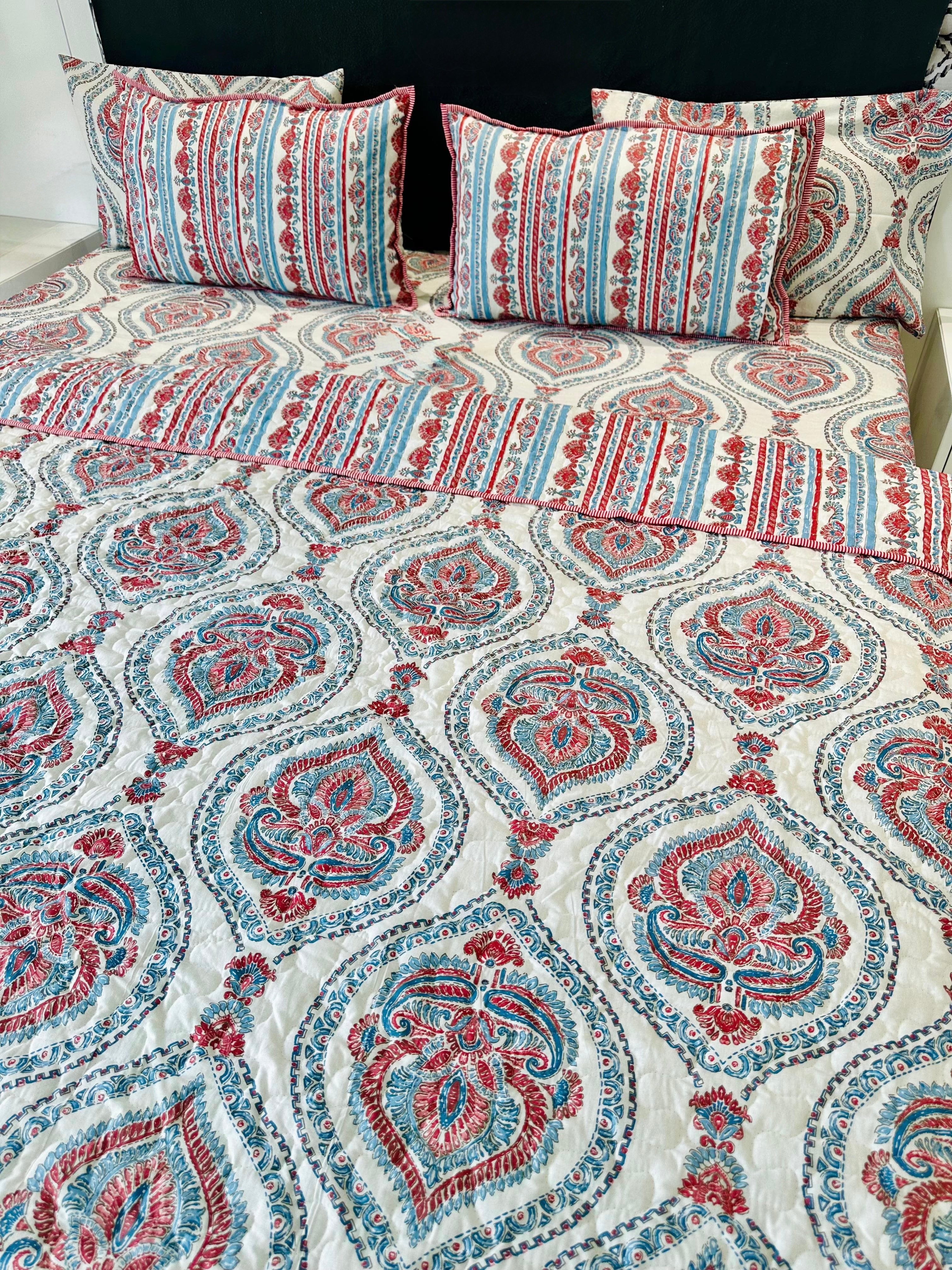 Pure cotton 6 piece bedsheet and quilted bedcover king size combos