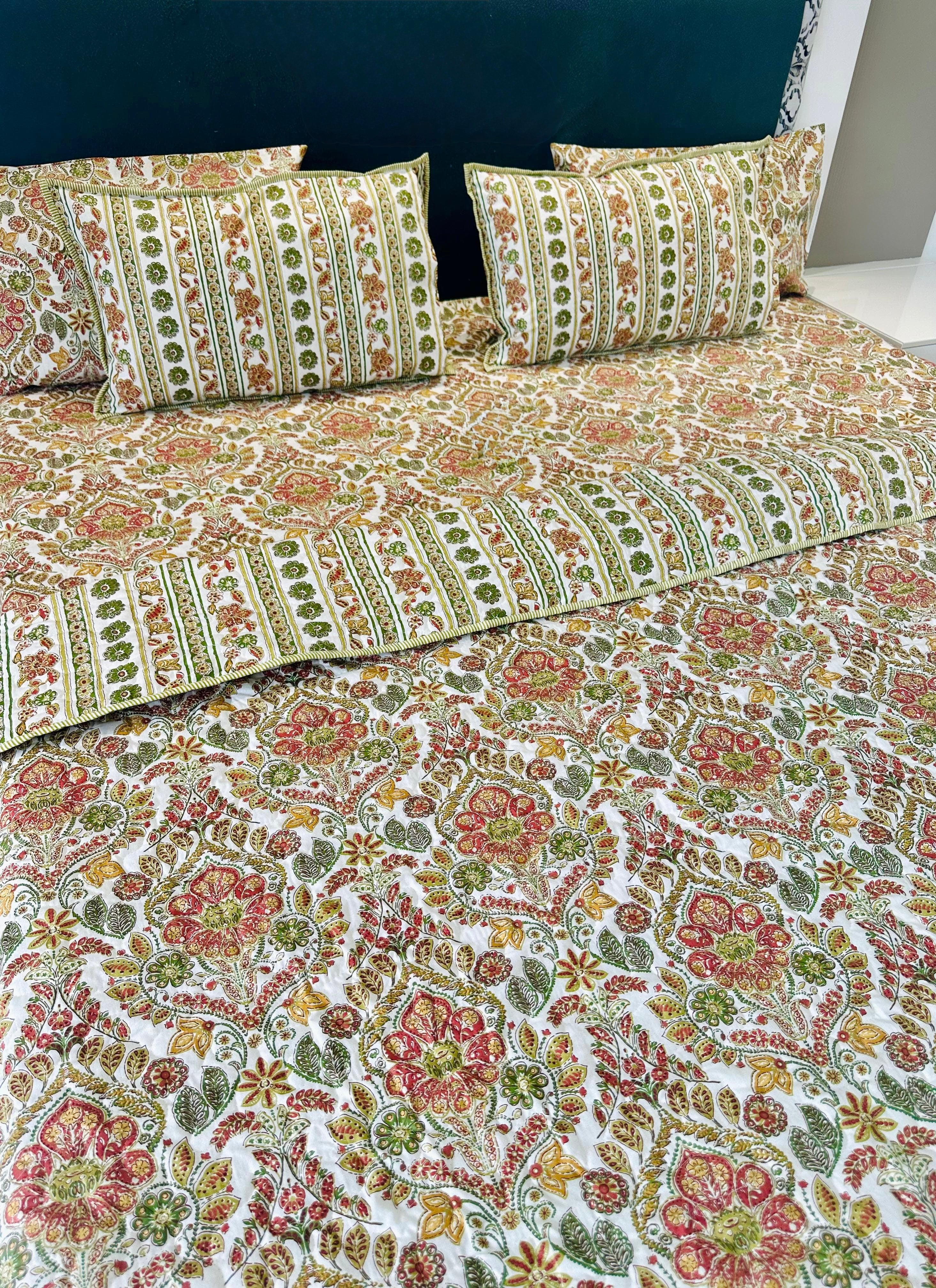 Pure cotton 6 piece bedsheet and quilted bedcover king size combos