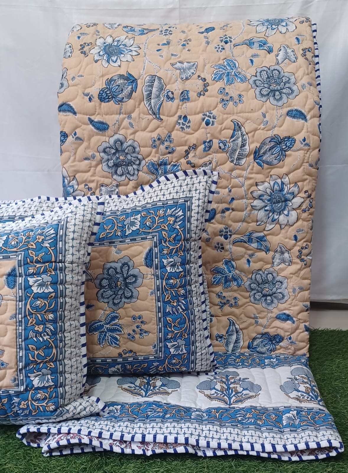Pure mulmul cotton paani jaal quilted reversible double bedcovers with 2 quilted pillow covers (90x108 inches)