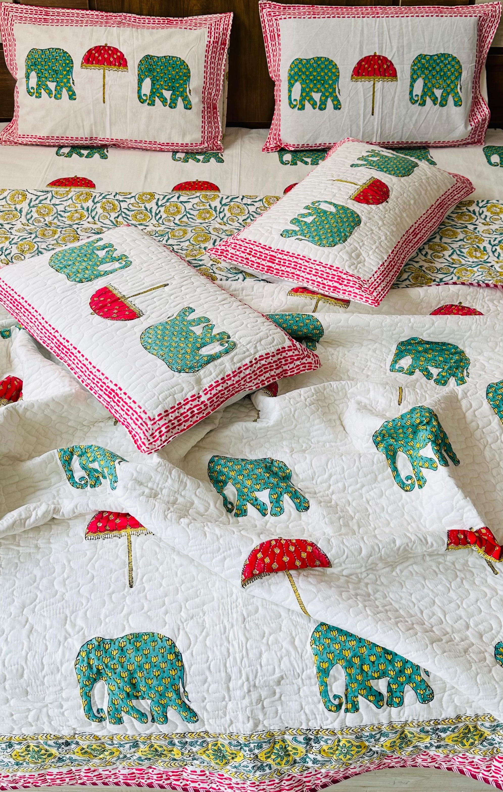 Pure cotton handblock printed king size 6 piece bedding set