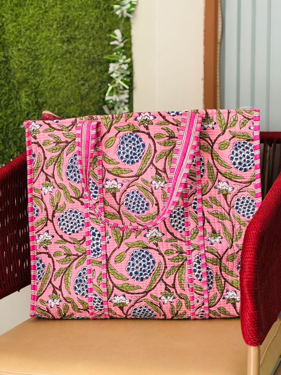 Pure cotton quilted tote bag (17x17 inches)