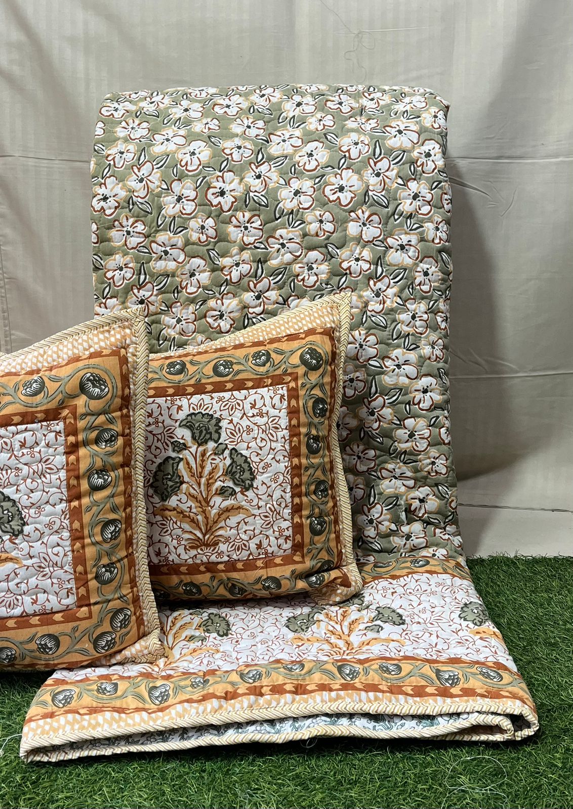 Pure mulmul cotton paani jaal quilted reversible double bedcovers with 2 quilted pillow covers (90x108 inches)