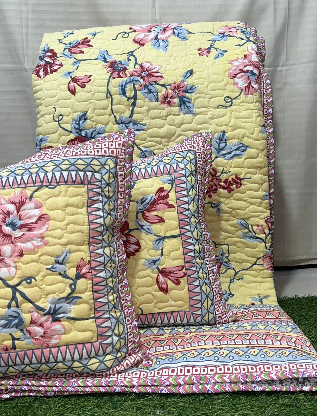 Pure cotton paani jaal quilted reversible double bedcovers with 2 quilted pillow covers (90x108 inches)