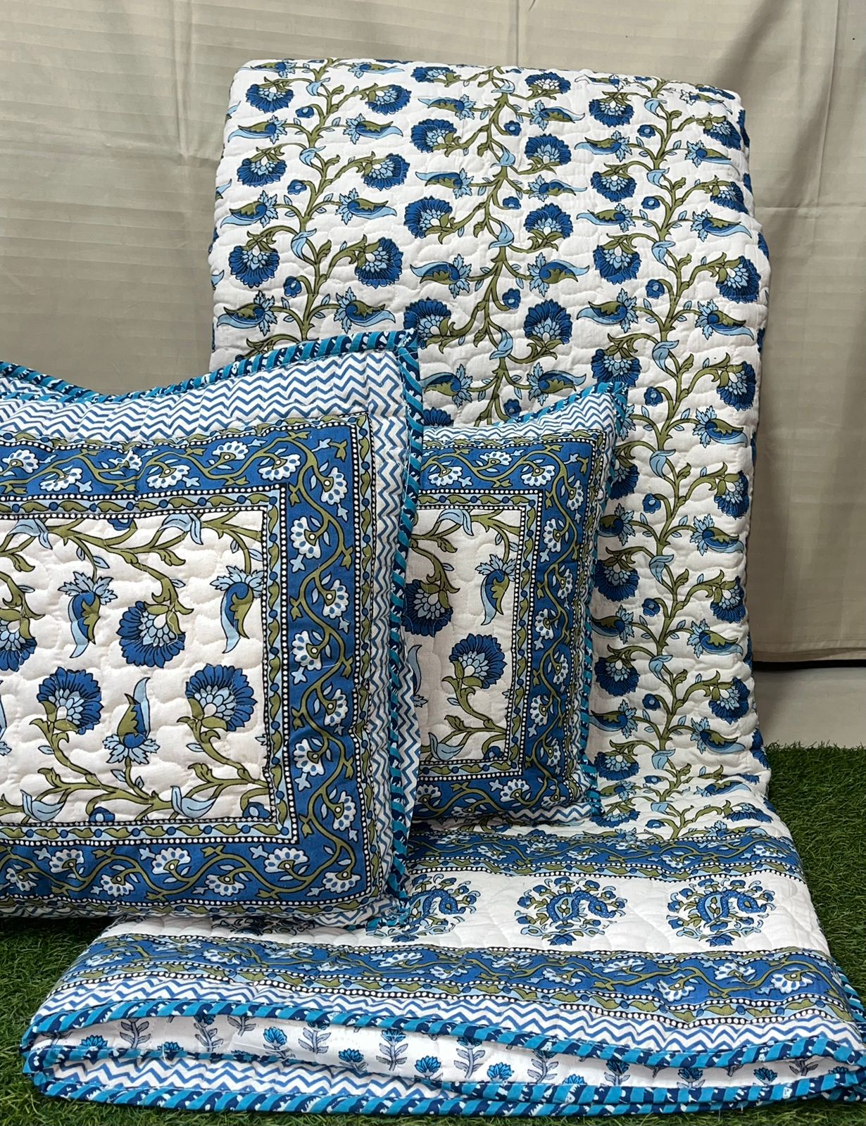 Pure cotton paani jaal quilted reversible double bedcovers with 2 quilted pillow covers (90x108 inches)