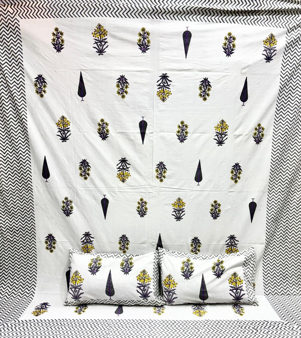 Pure cotton king size double bedsheet with two pillow covers (100x108 inches)