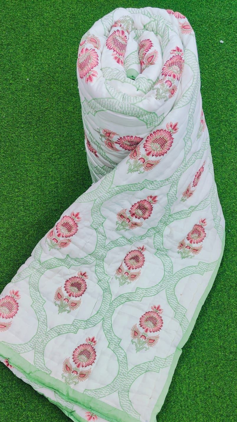 Pure mulmul cotton screen printed reversible double razai (90x108 inches)