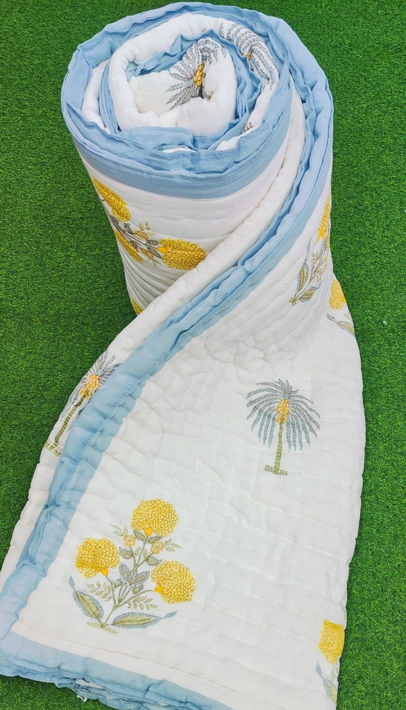 Pure mulmul cotton screen printed reversible double razai (90x108 inches)