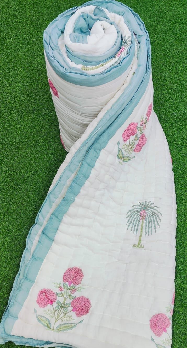Pure mulmul cotton screen printed reversible double razai (90x108 inches)