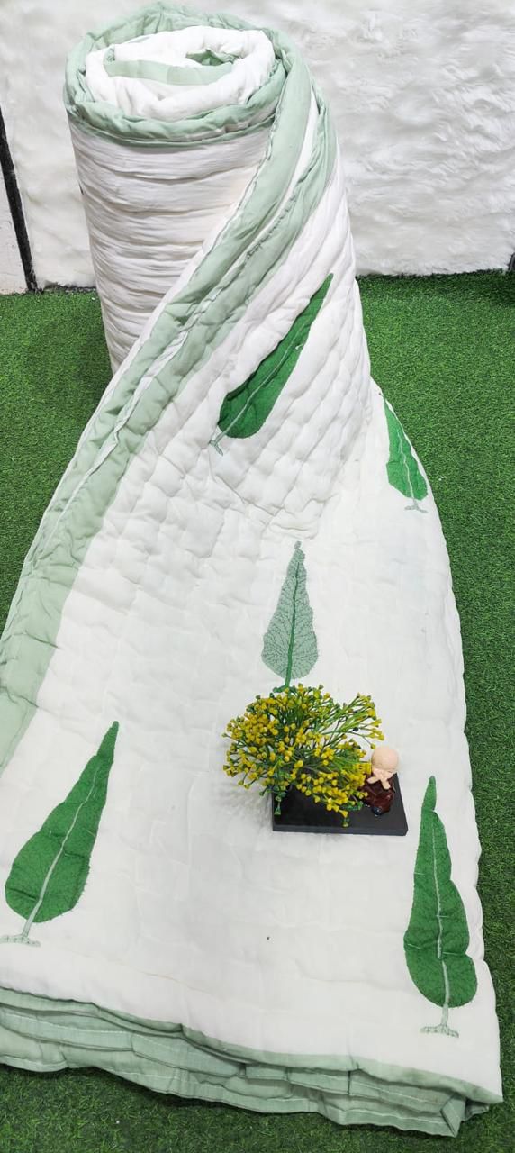Pure mulmul cotton screen printed reversible double razai (90x108 inches)