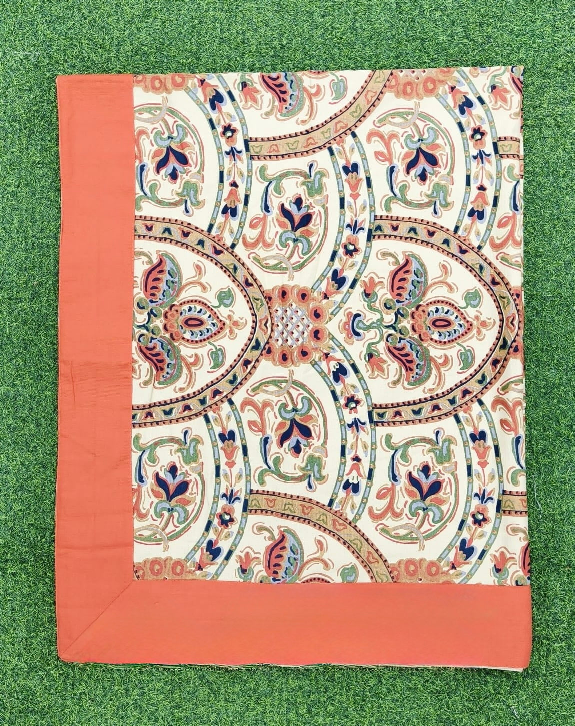 Pure casemate cotton 6 seater dining table cover (60x90 inches)