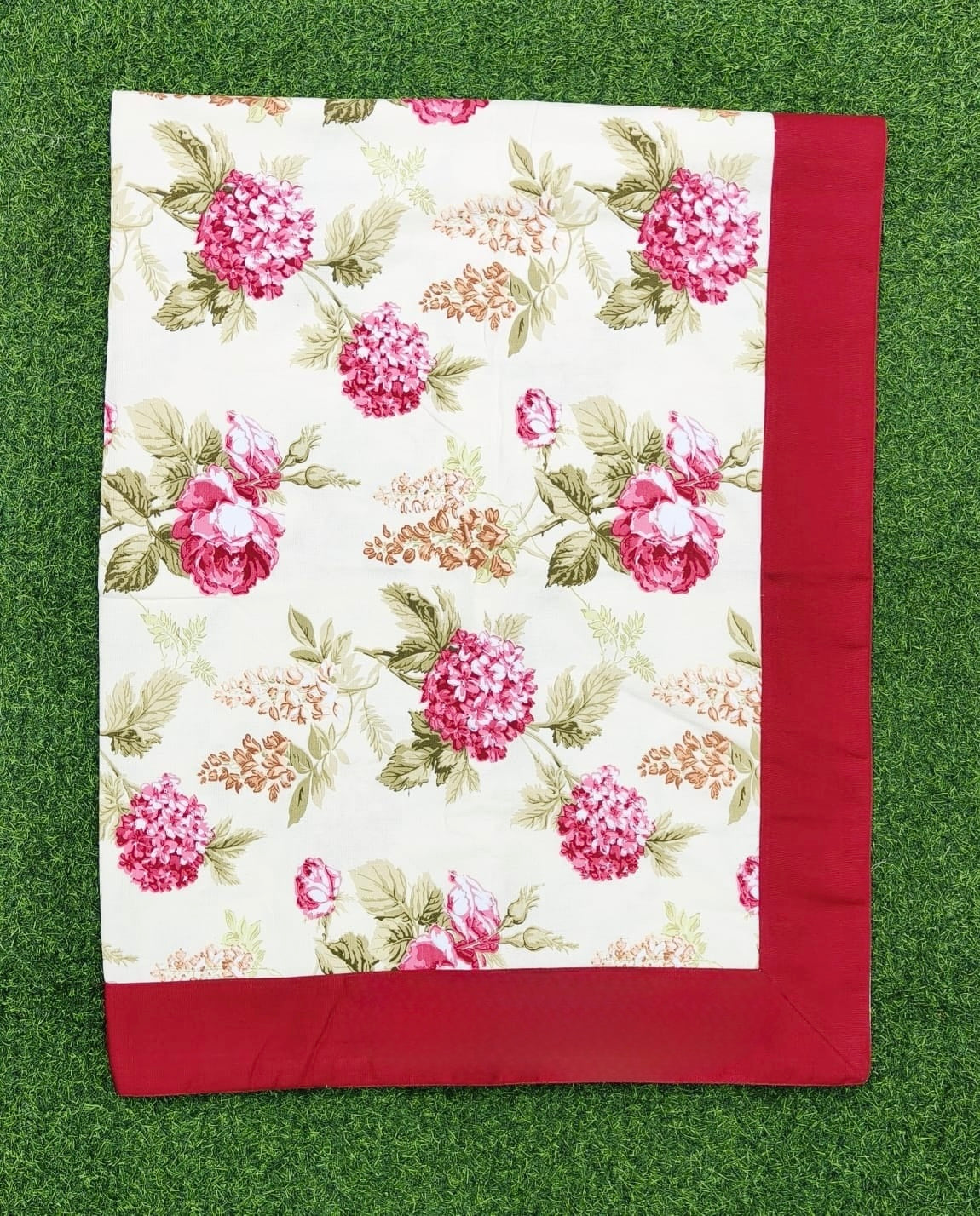 Pure casemate cotton 6 seater dining table cover (60x90 inches)