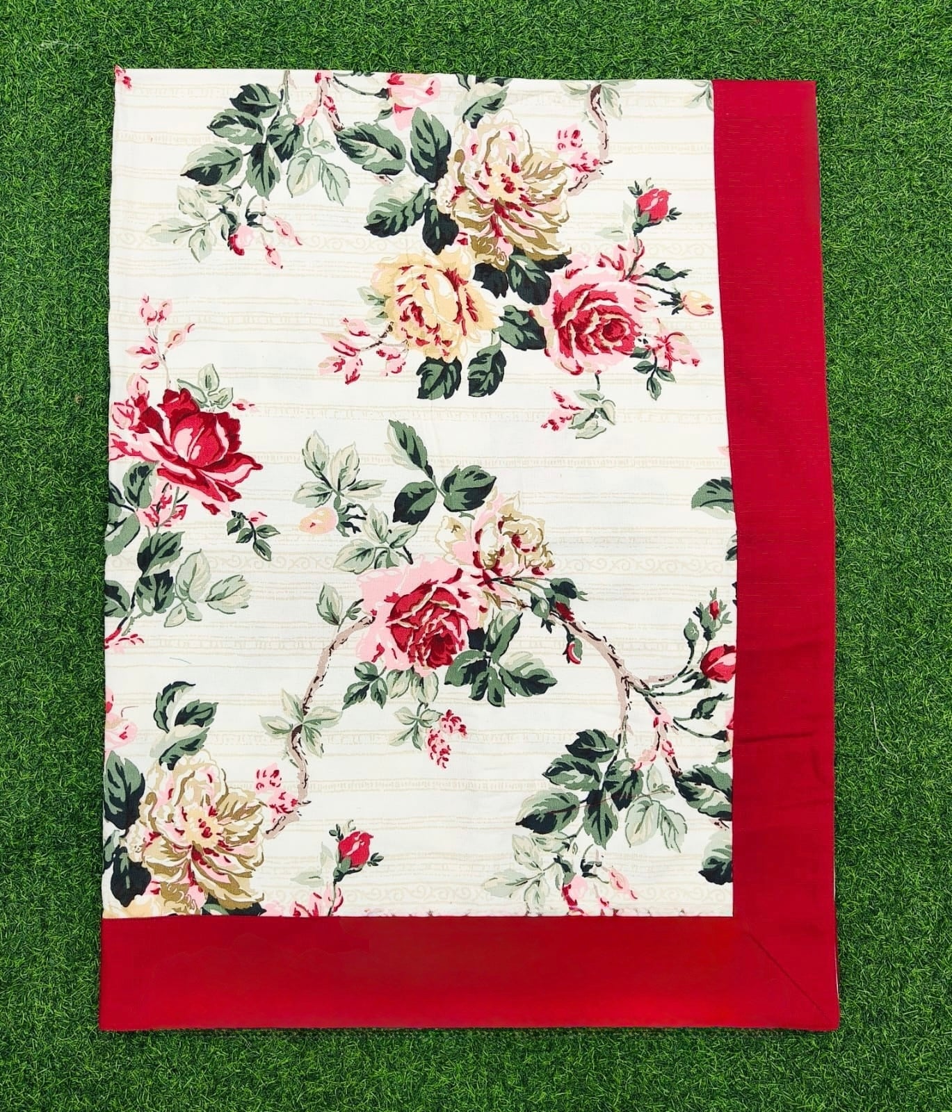 Pure casemate cotton 6 seater dining table cover (60x90 inches)