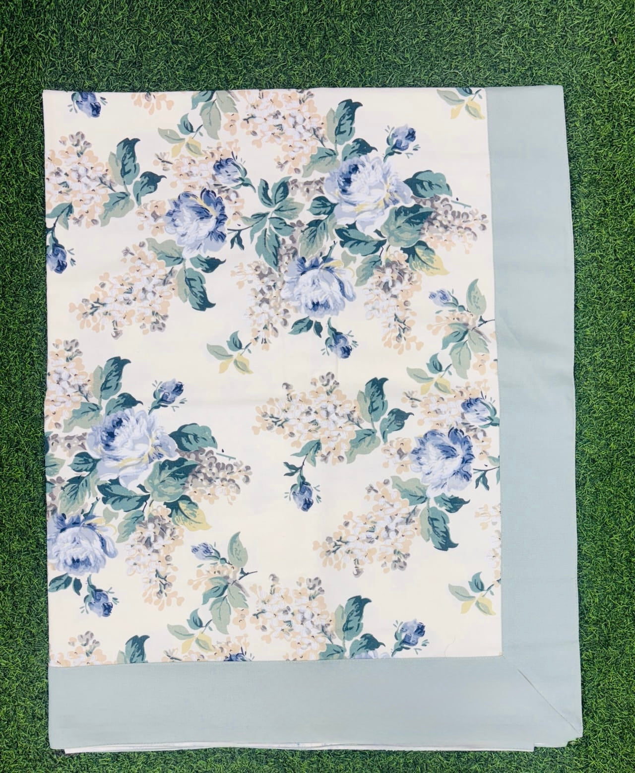 Pure casemate cotton 6 seater dining table cover (60x90 inches)