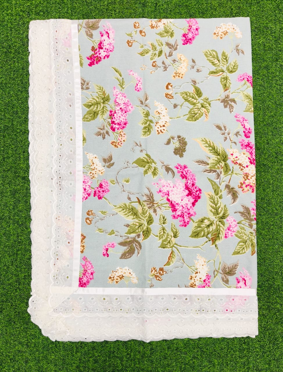 Pure cotton laced table covers for 6 seater dining tables (60x90 inches)