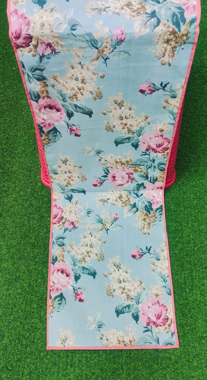 Pure casemate cotton table runner for 4/6 seater tables.