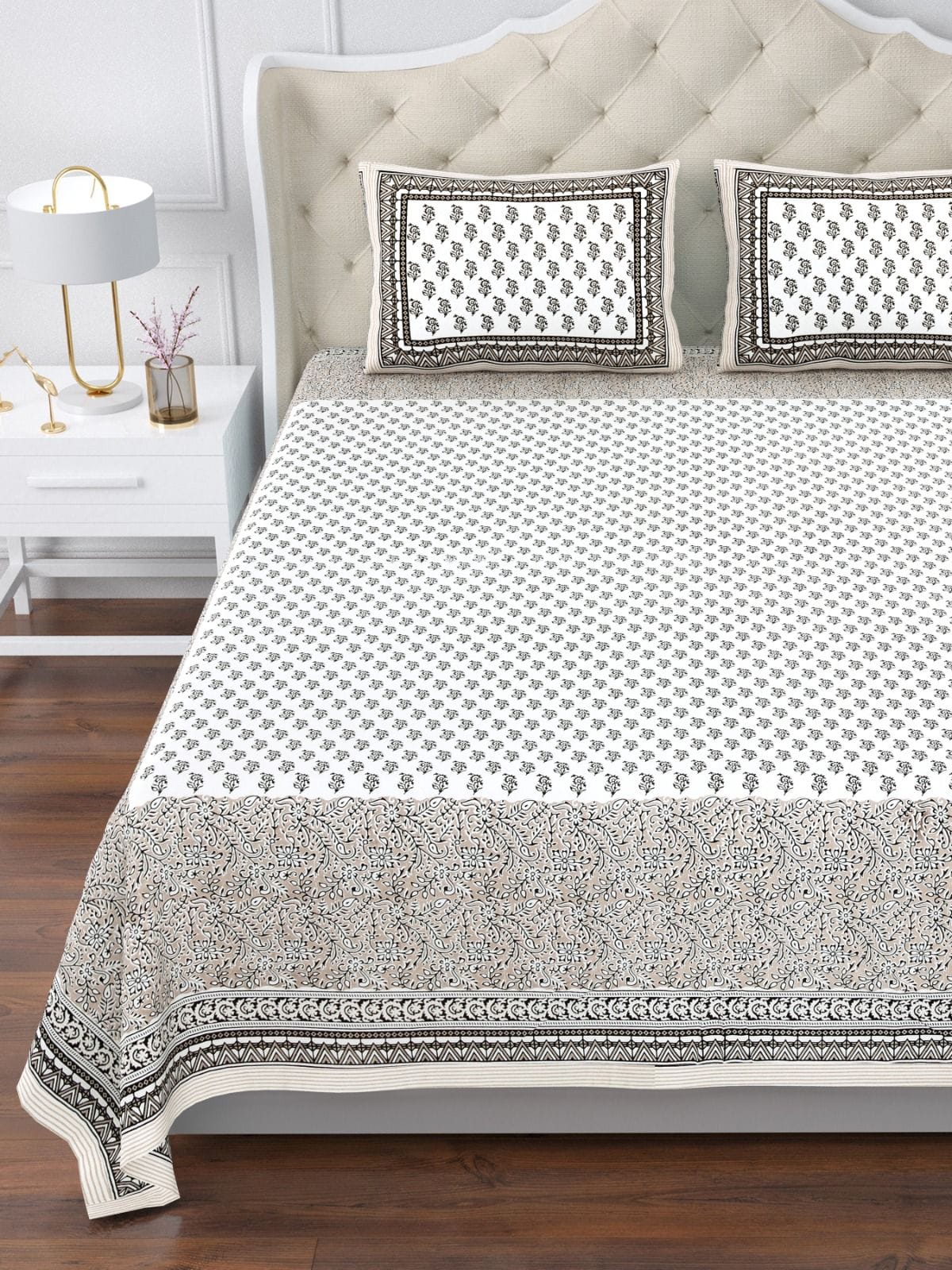 Pure cotton jumbo king size double bedsheets with 2 pillow covers (120x120 inches)