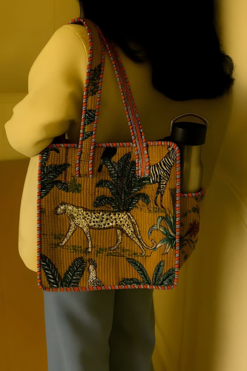 Pure cotton quilted small bags with side pocket (13x13 inches)